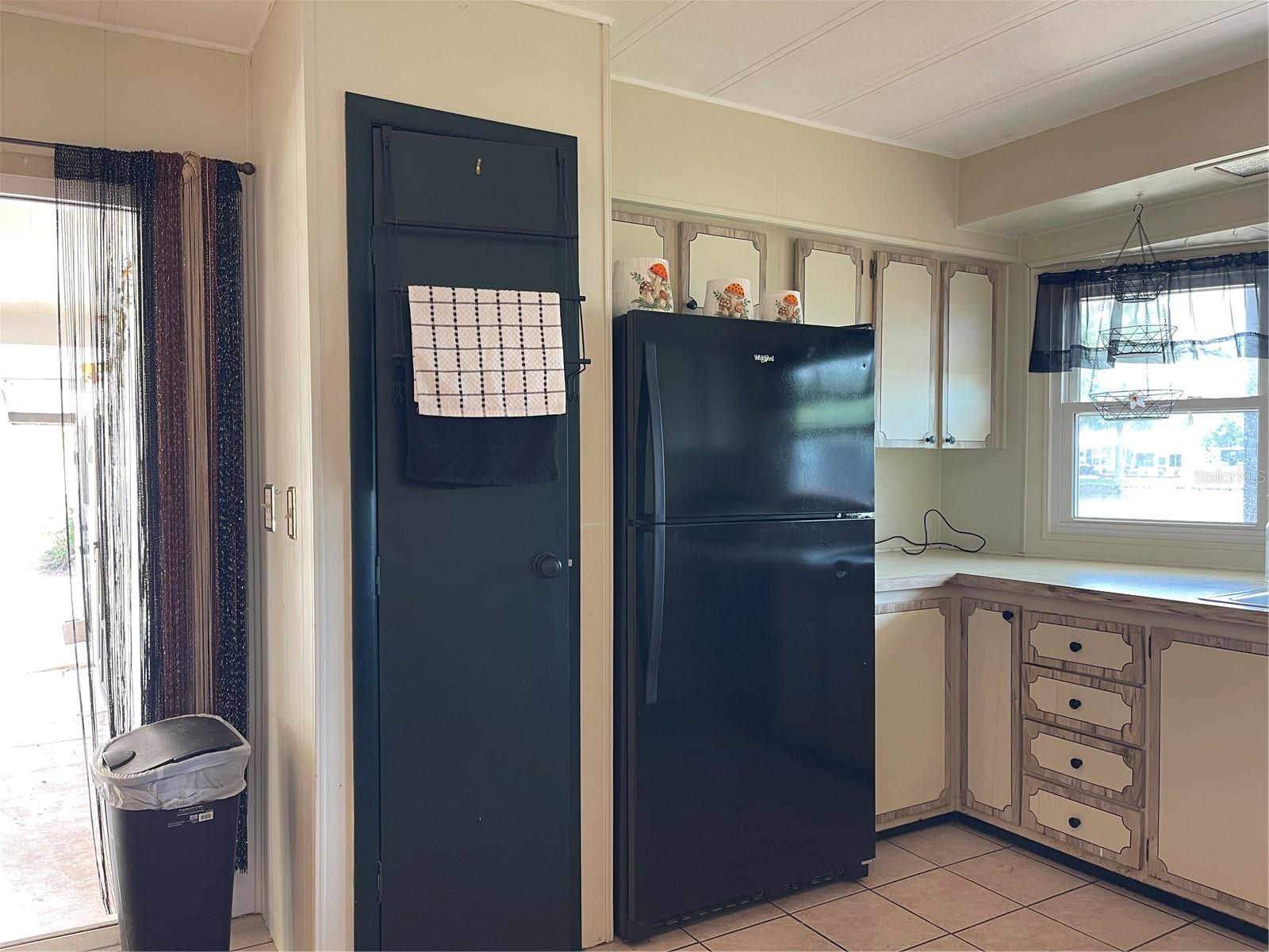 CONTINENTAL COUNTRY CLUB - Residential