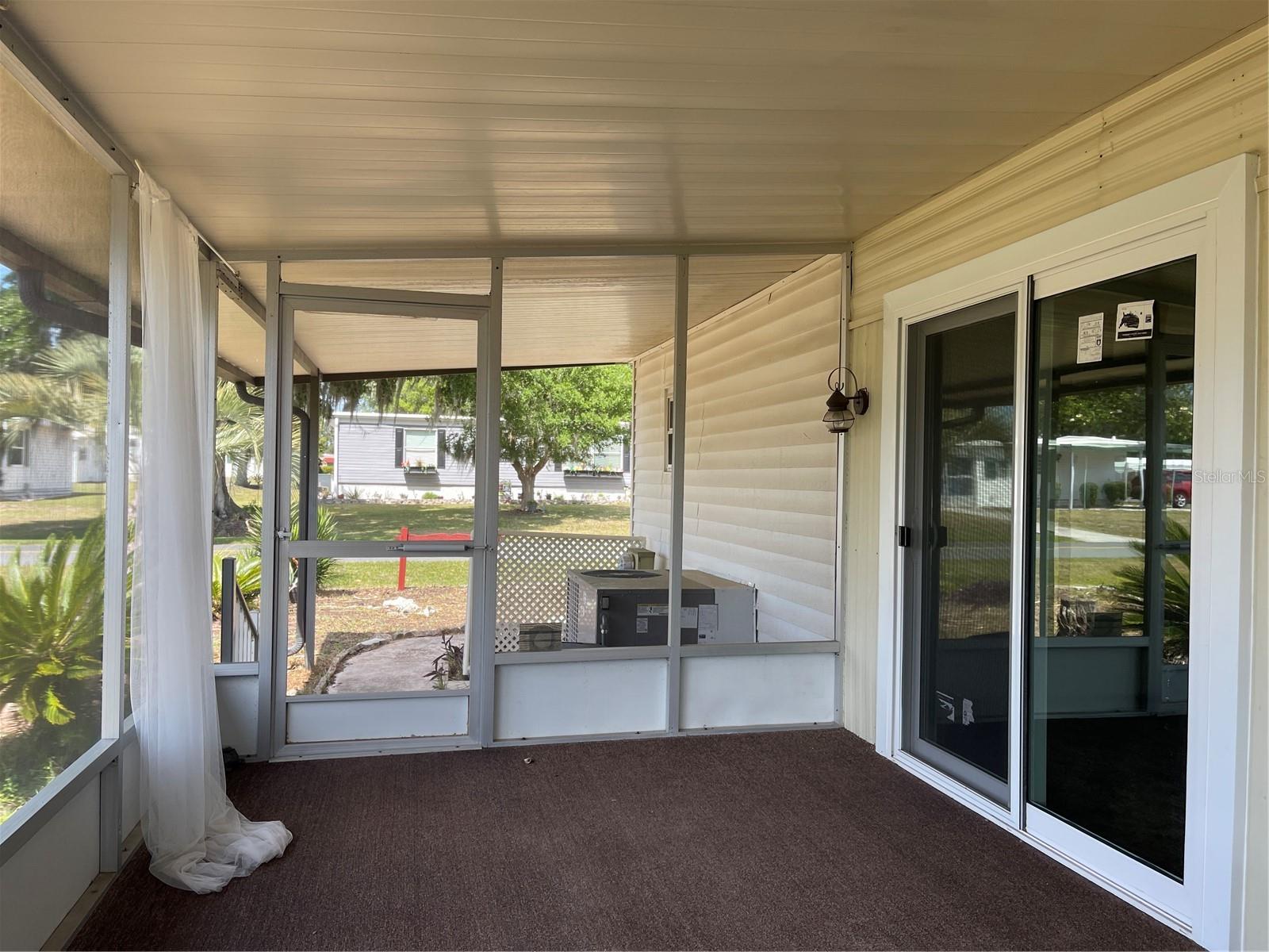 CONTINENTAL COUNTRY CLUB - Residential