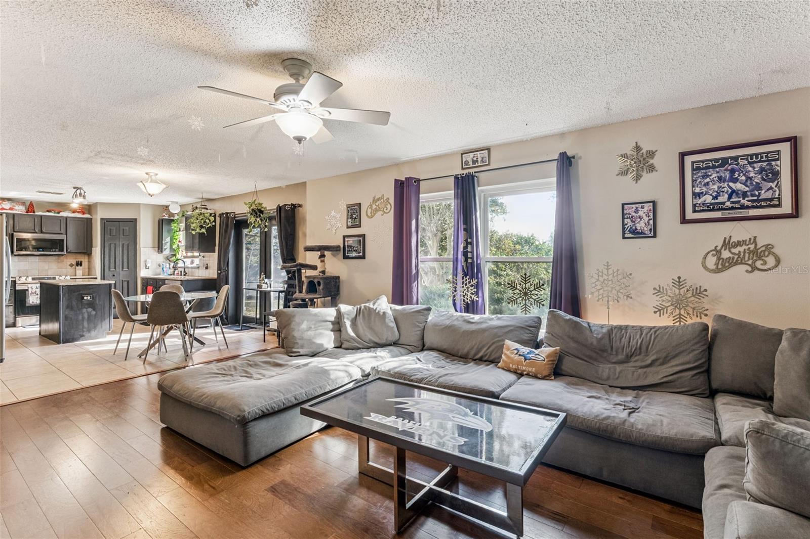 MINNEOLA PINE BLUFF PH 02 LT 98 PB 50 P - Residential