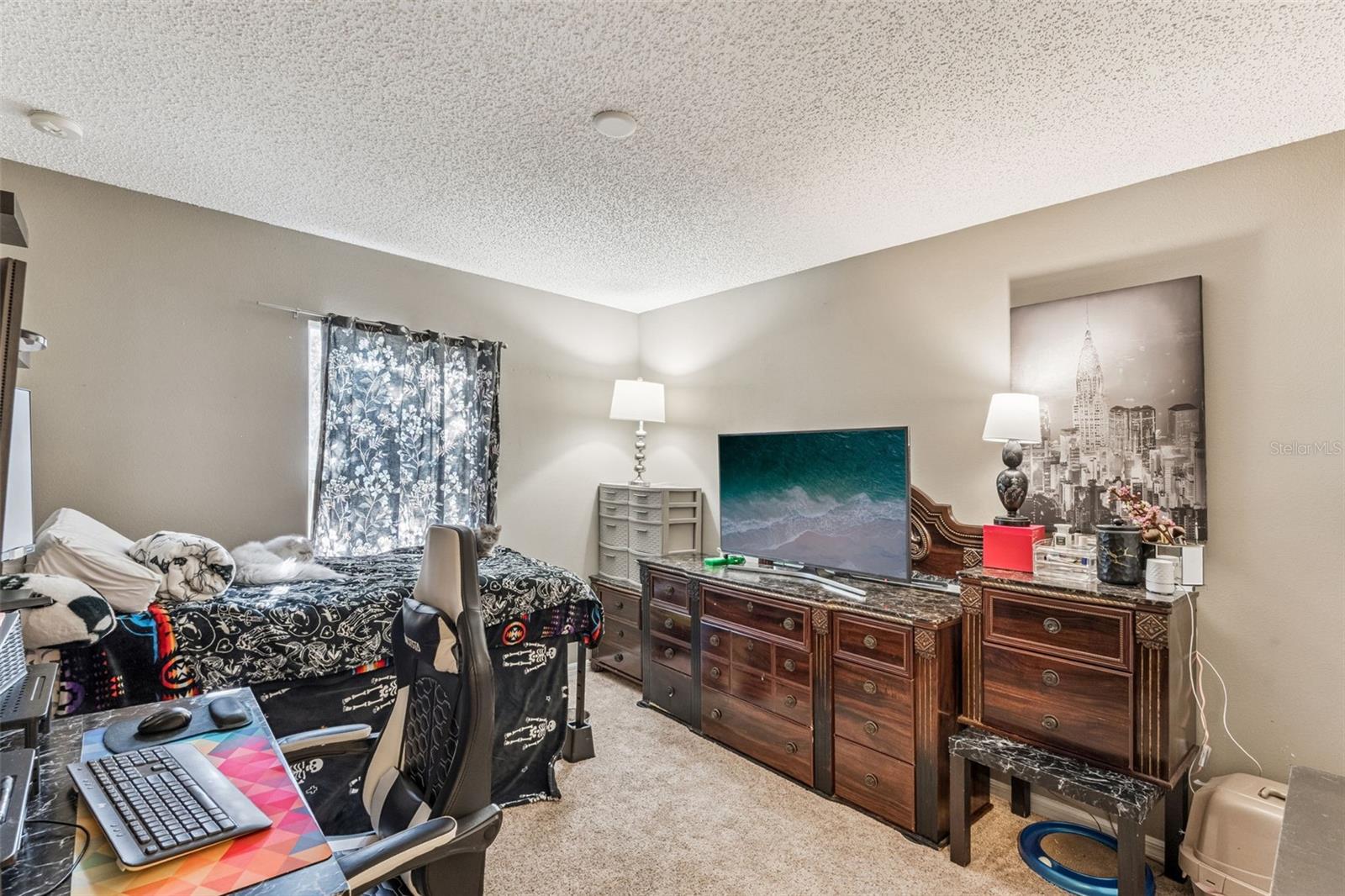 MINNEOLA PINE BLUFF PH 02 LT 98 PB 50 P - Residential