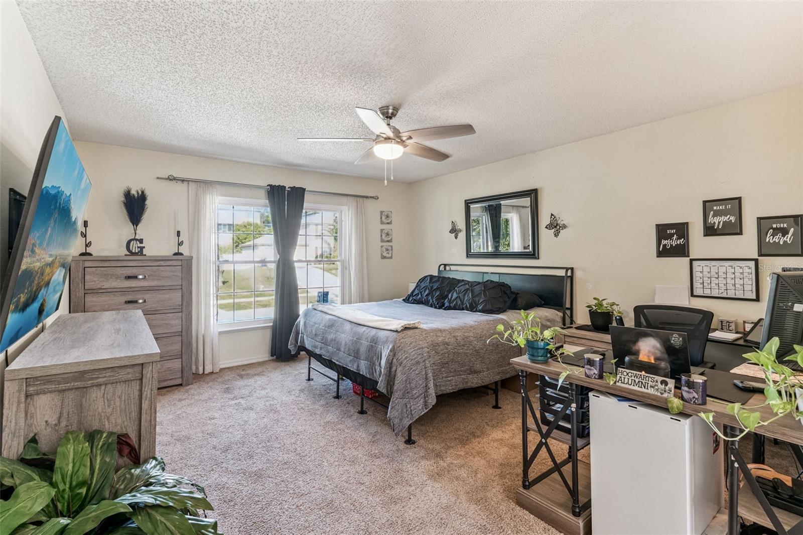 MINNEOLA PINE BLUFF PH 02 LT 98 PB 50 P - Residential