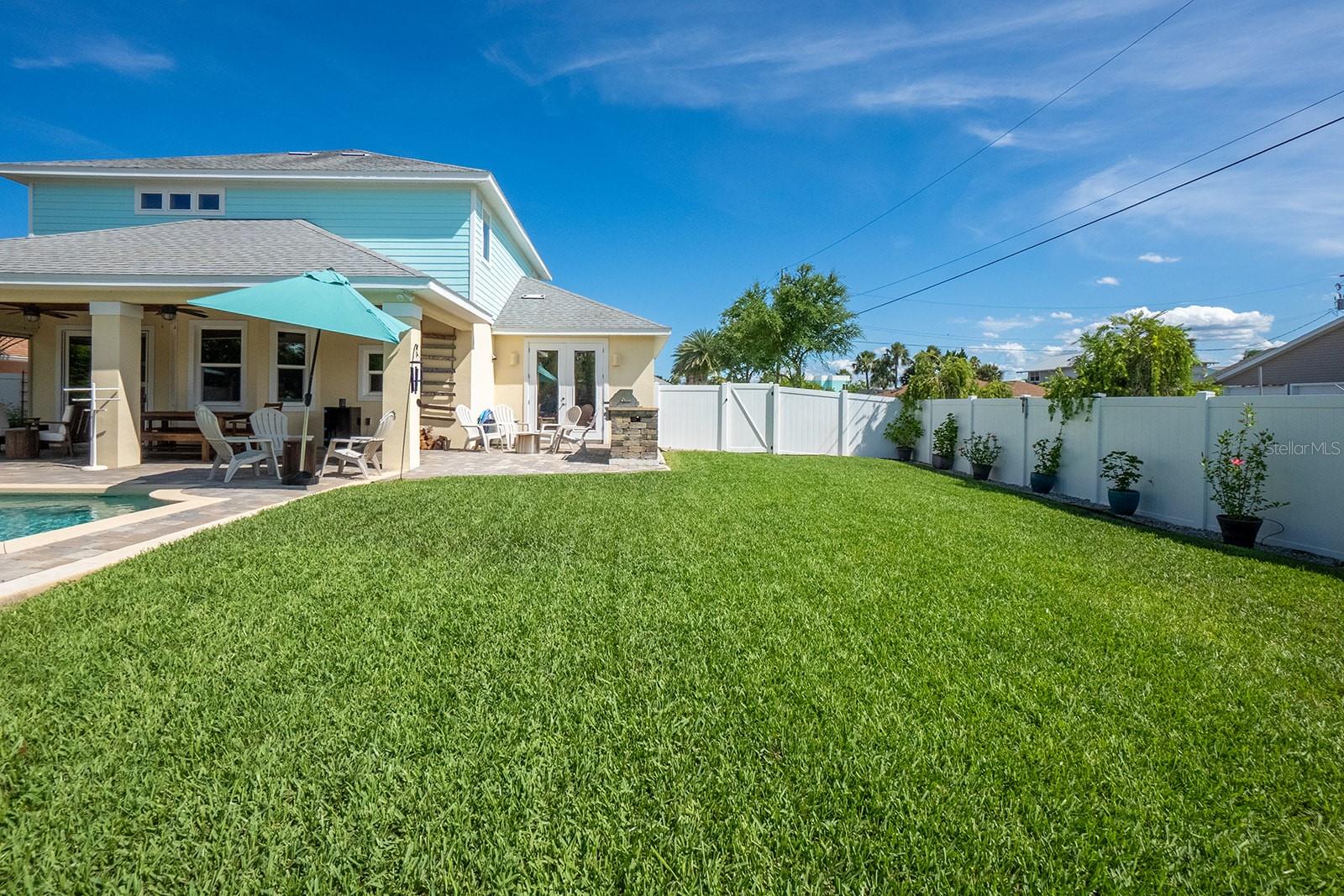 CEDAR ISLAND - Residential