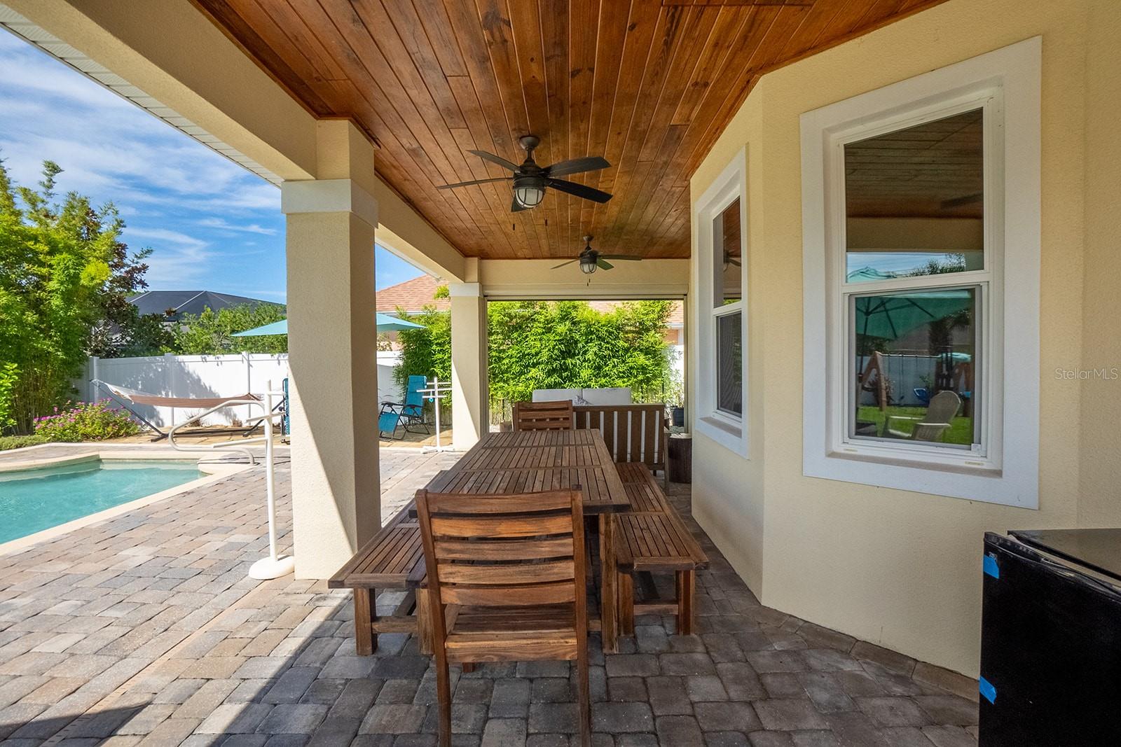 CEDAR ISLAND - Residential