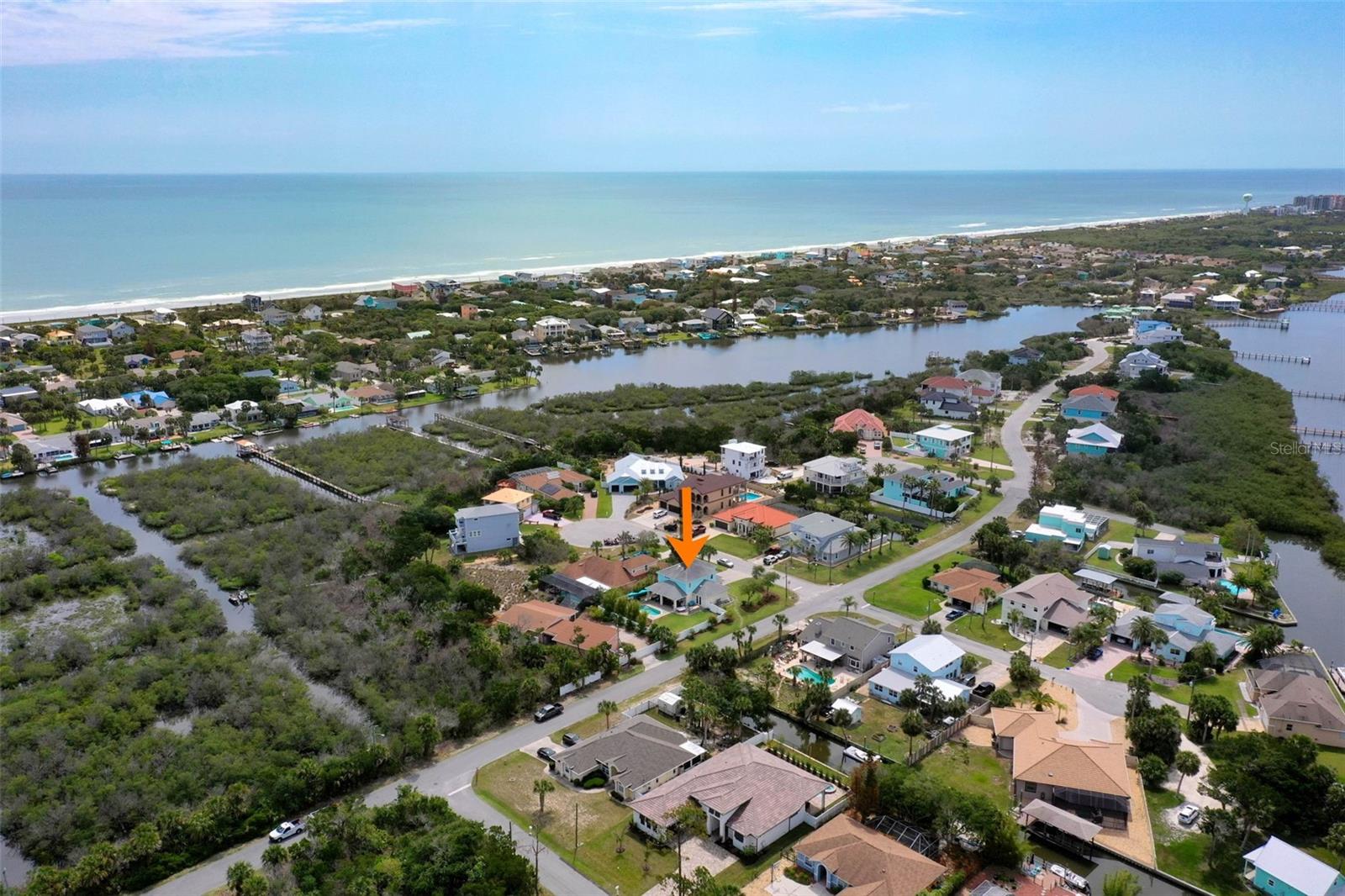 CEDAR ISLAND - Residential
