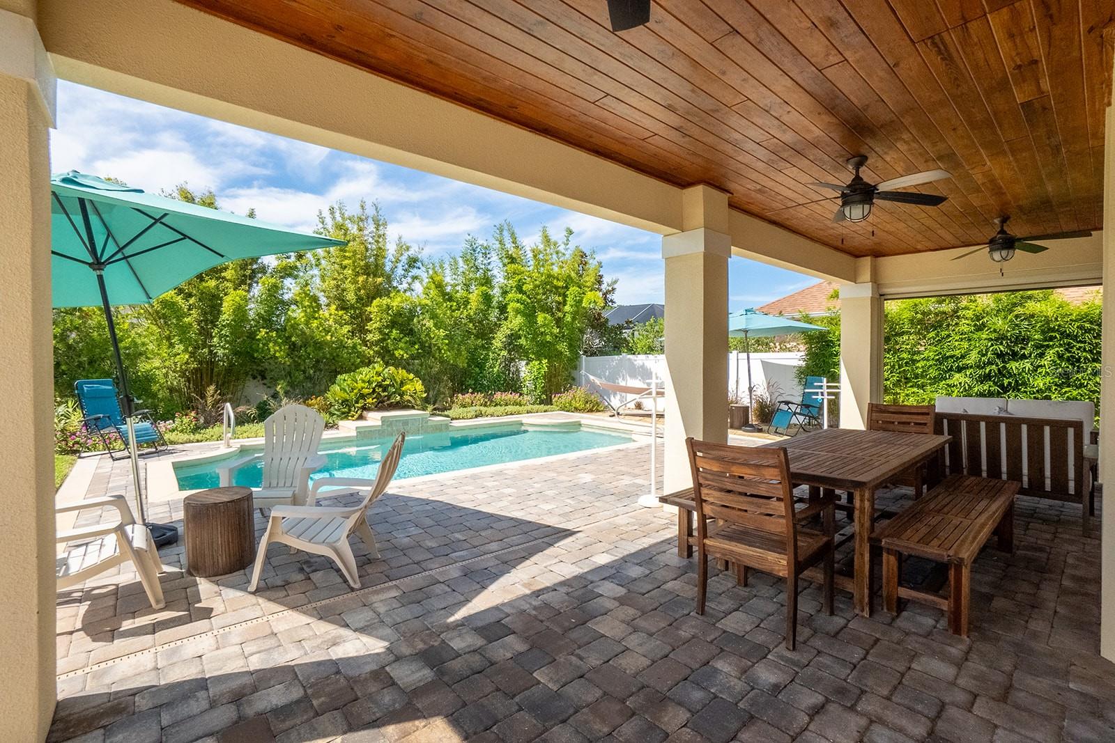 CEDAR ISLAND - Residential