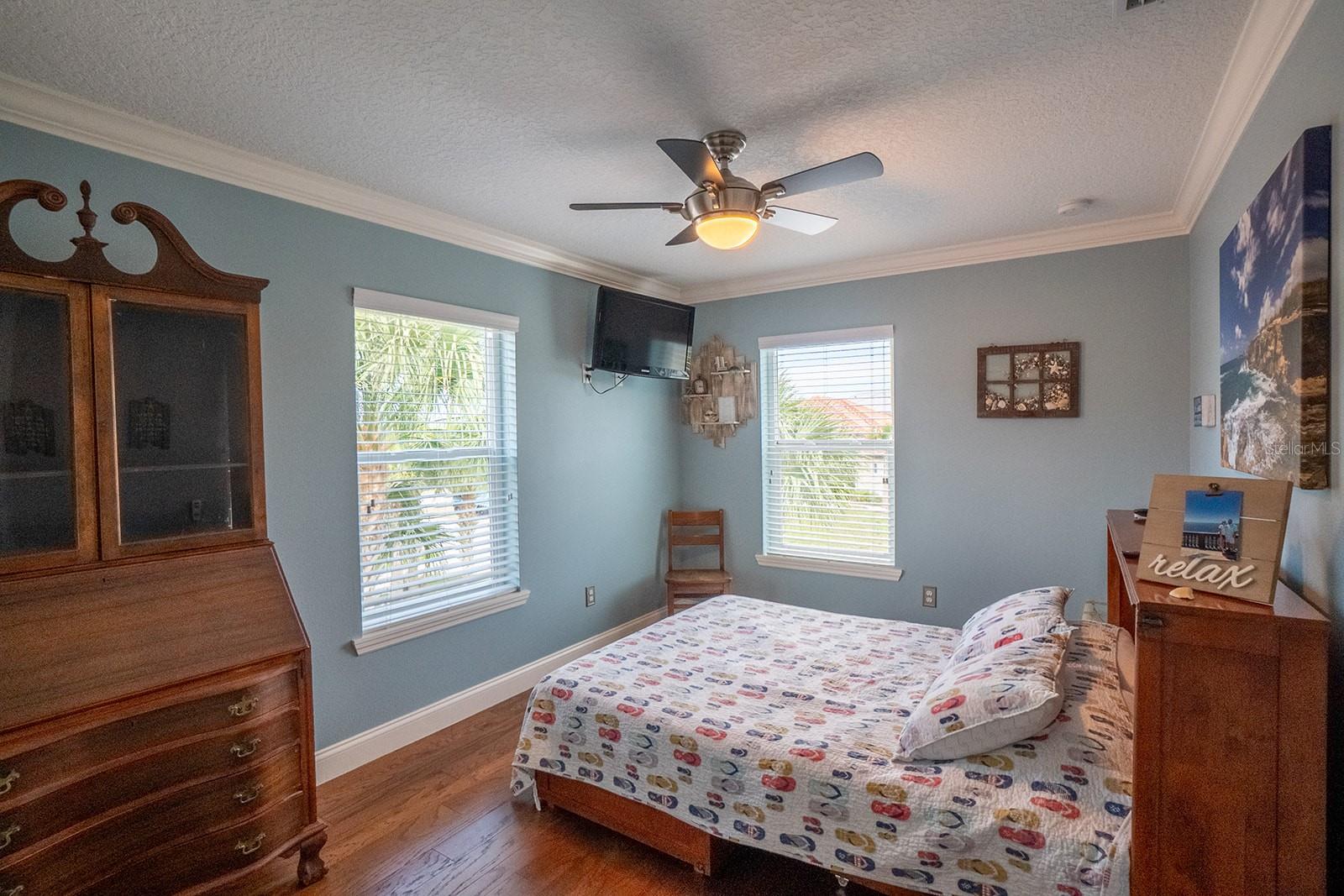 CEDAR ISLAND - Residential