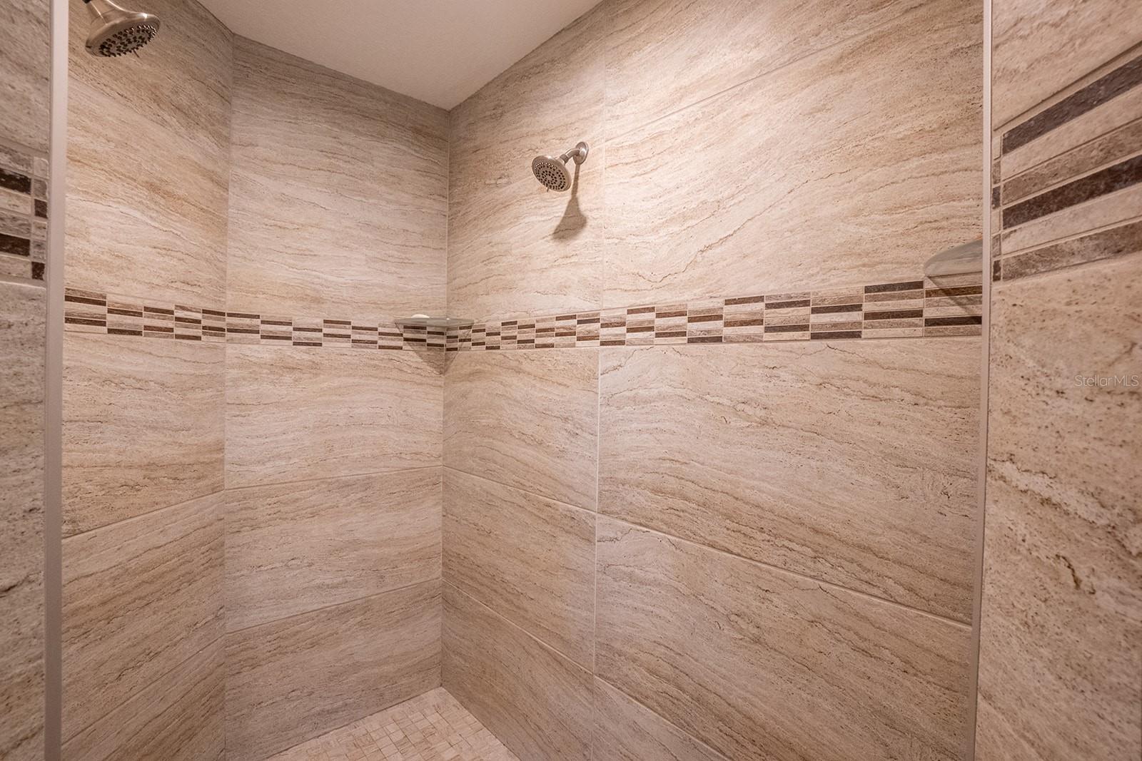 CEDAR ISLAND - Residential