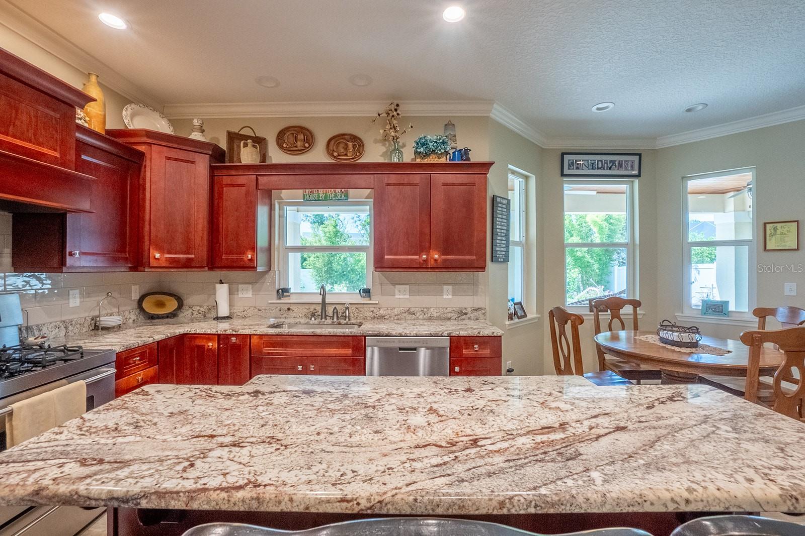 CEDAR ISLAND - Residential