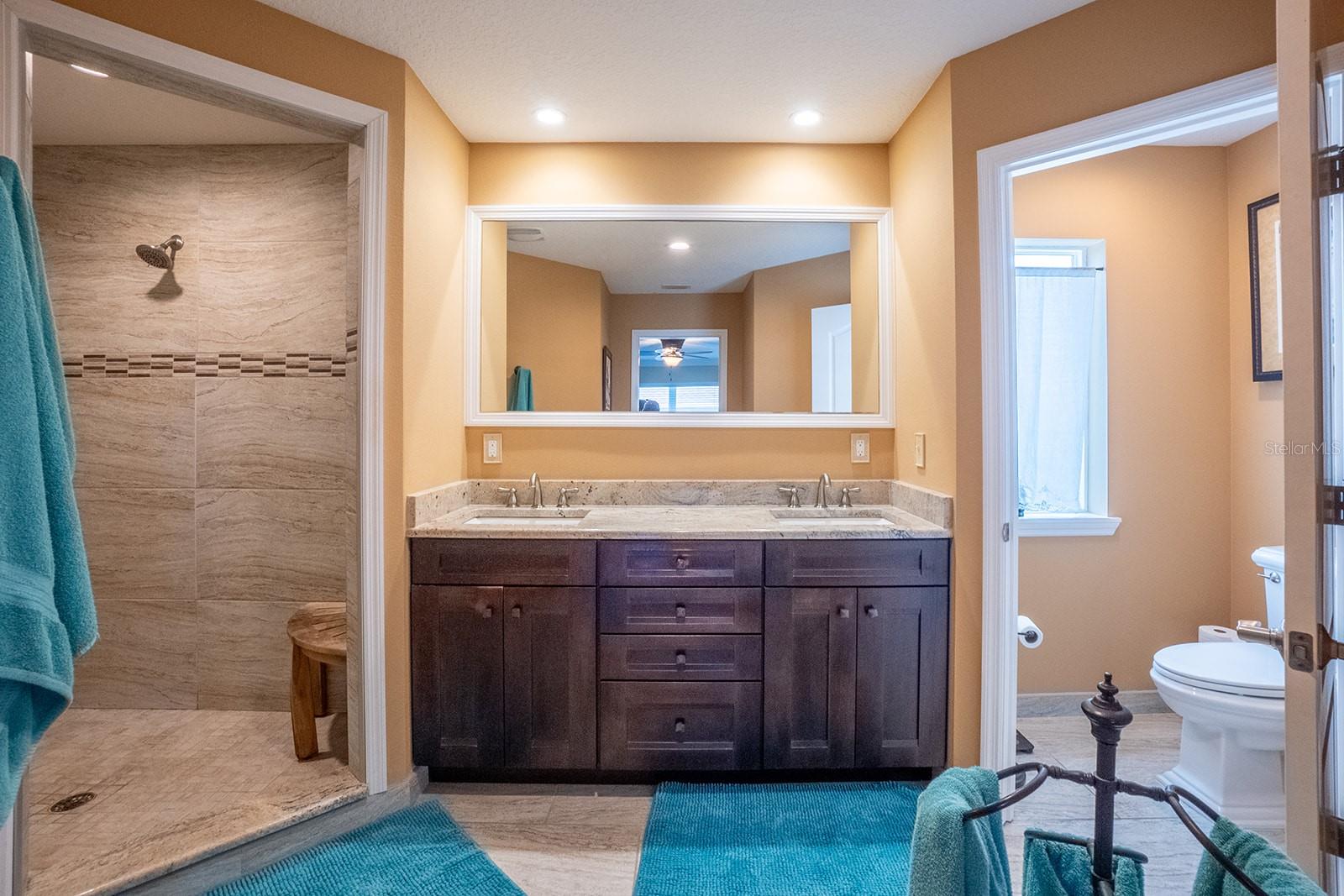 CEDAR ISLAND - Residential