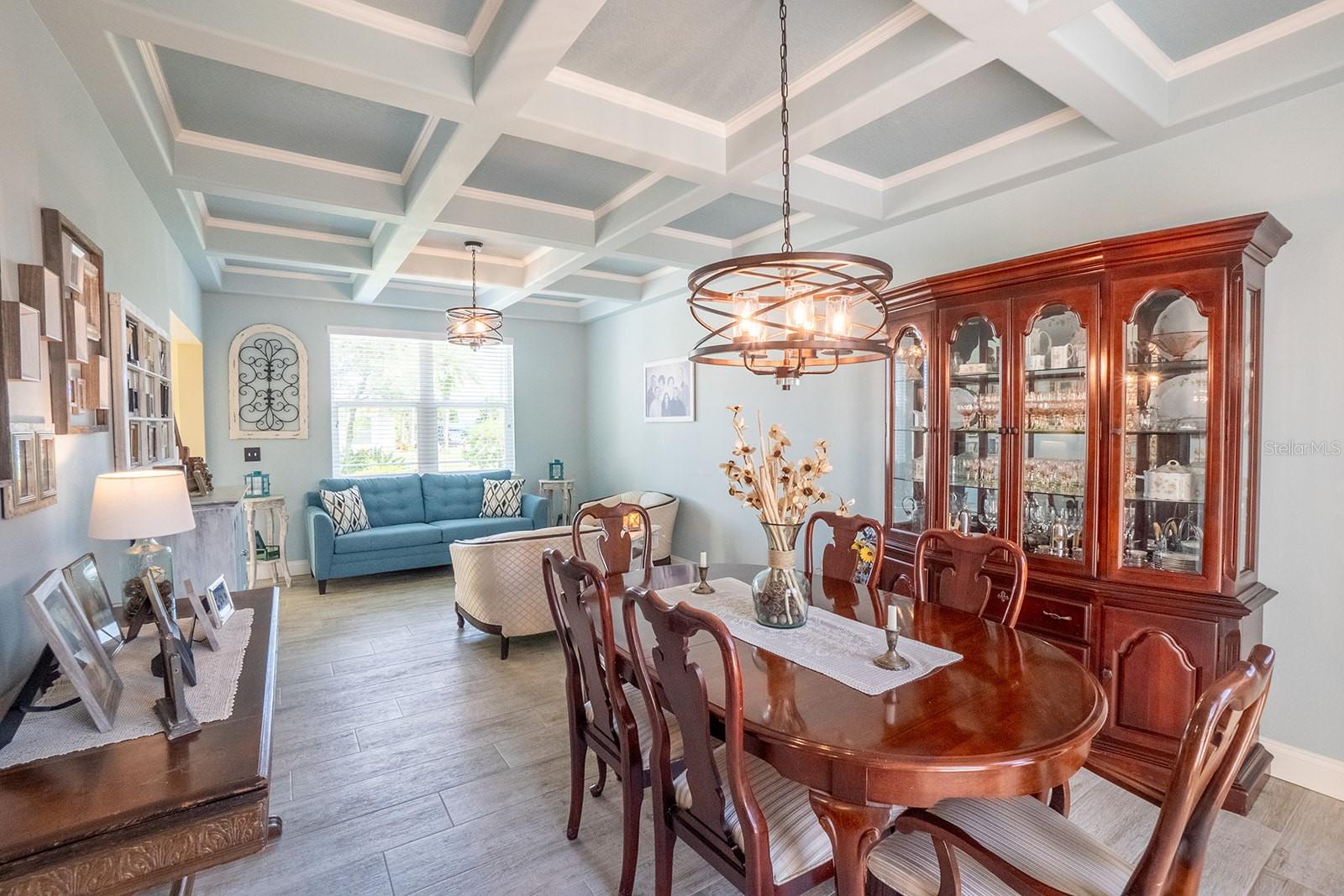 CEDAR ISLAND - Residential