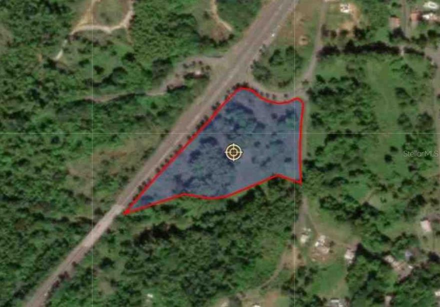 Development land Puerto Rico for sale located on PR-142 km 1.8 in Espinosa Ward, Dorado, Puerto Rico. The property consists of 18,350.23 square meters (approximately 4.67 cuerdas) with high visibility and an estimated daily traffic count exceeding 23,000 vehicles. Zoned R-G (Rural General) and R-E (Rural Special), allowing for a variety of commercial, institutional, mixed-use, and compatible development uses, subject to permitting. The site benefits from an advanced permitting process with OGPe/DIA underway. Strategically positioned along a major corridor connecting Dorado with Corozal and surrounding municipalities, and within short driving distance to PR-22. Offered at $1,800,000.