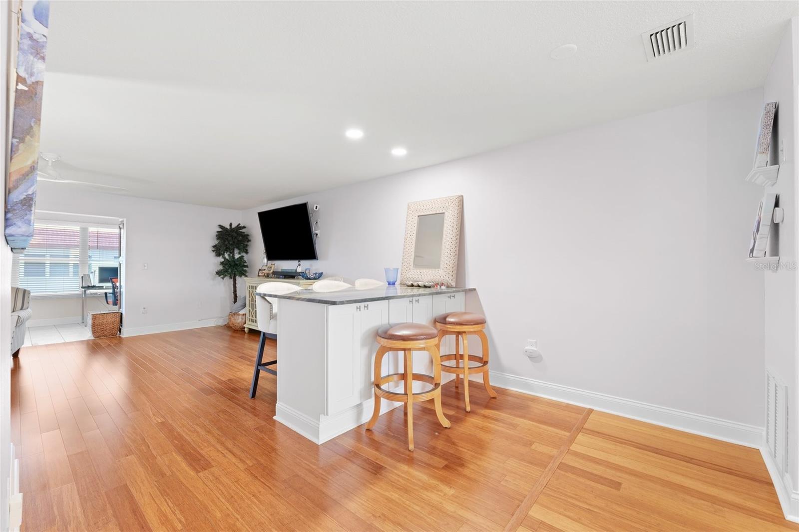 TOWN SHORES OF GULFPORT - Residential