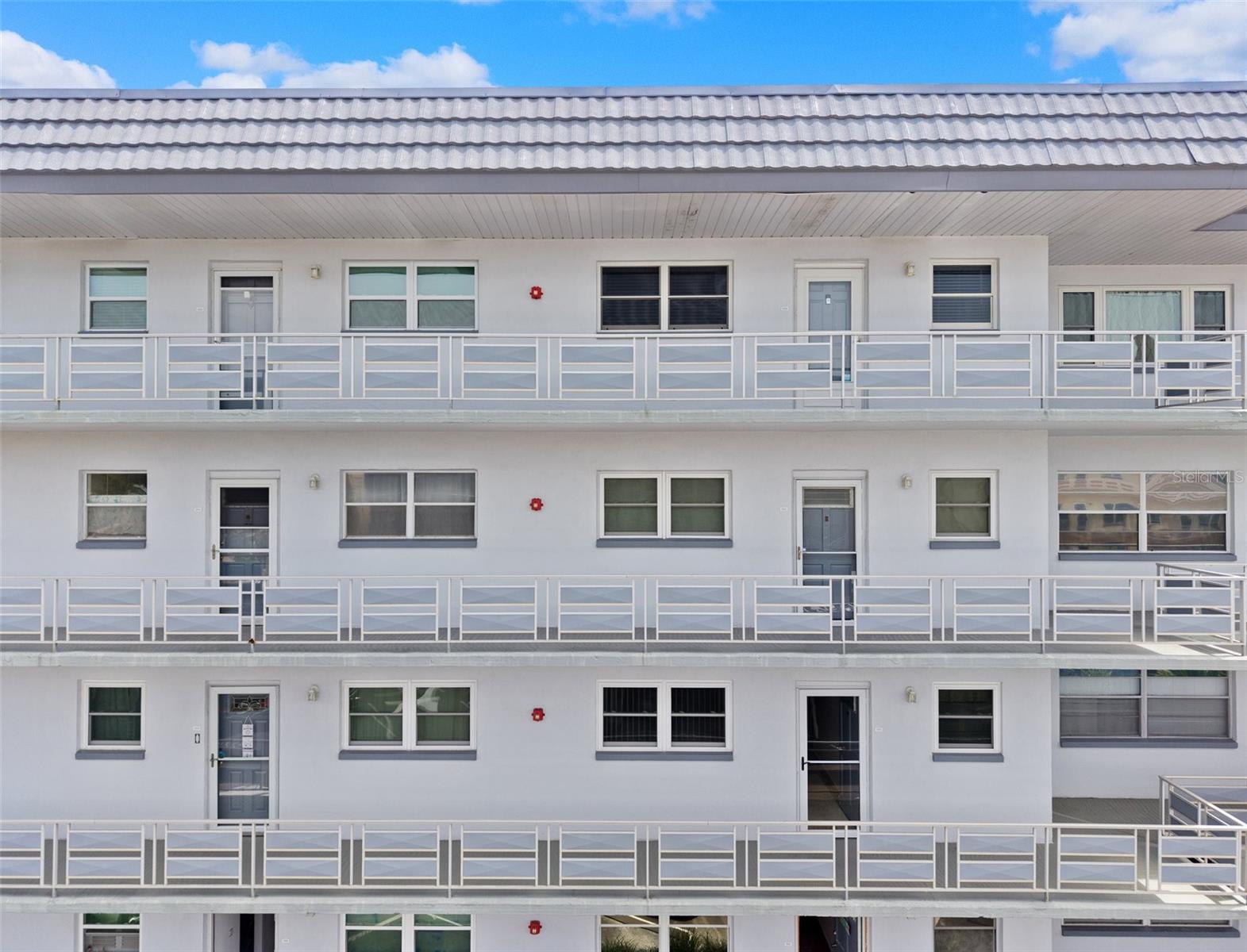 3018 59TH STREET S 405