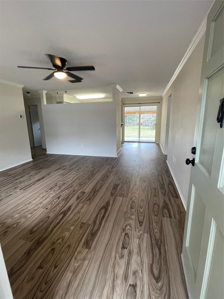 RAINBOW PARK UN 03 - Residential Lease