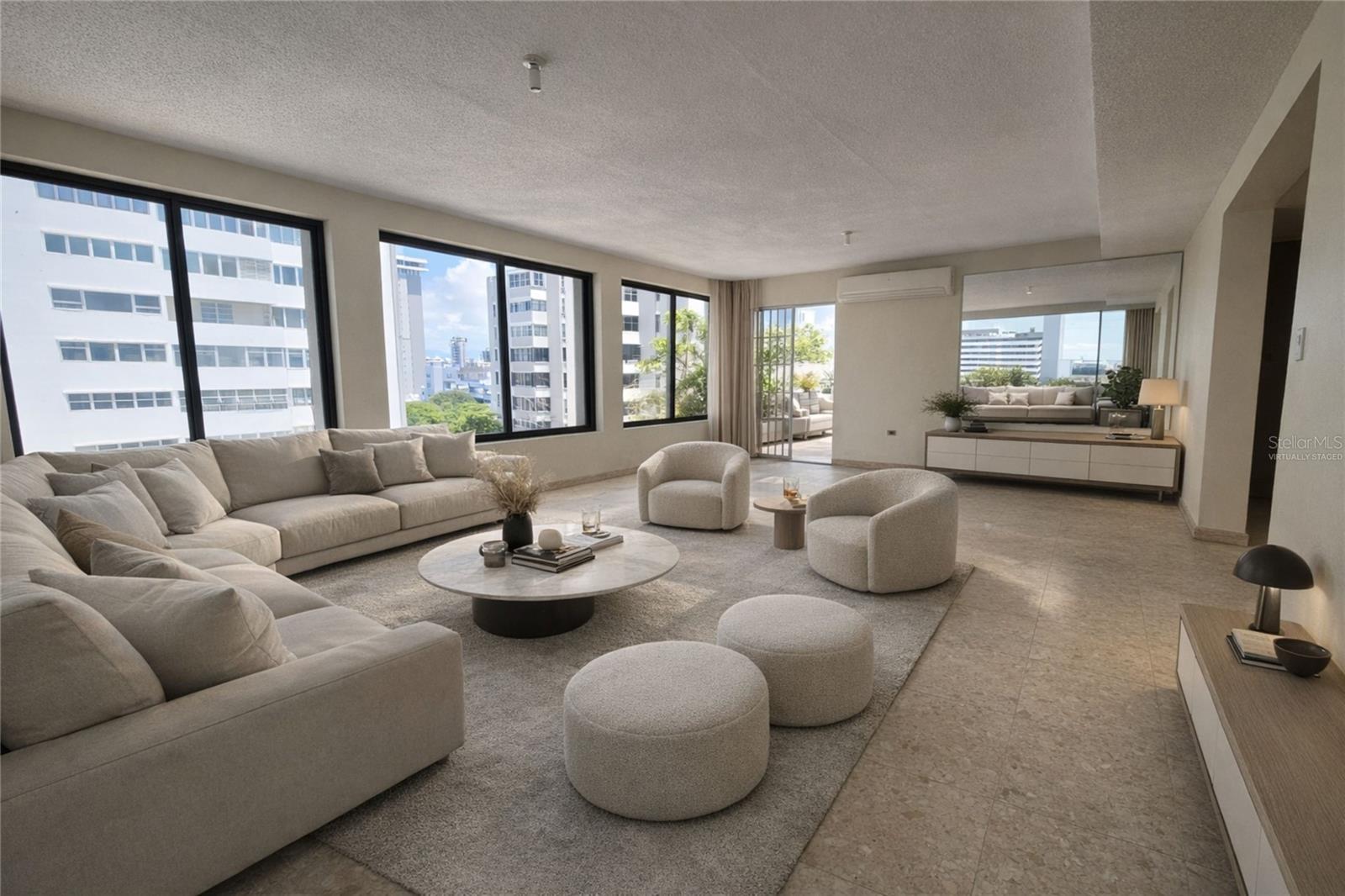 CONDADO SUITES - Residential
