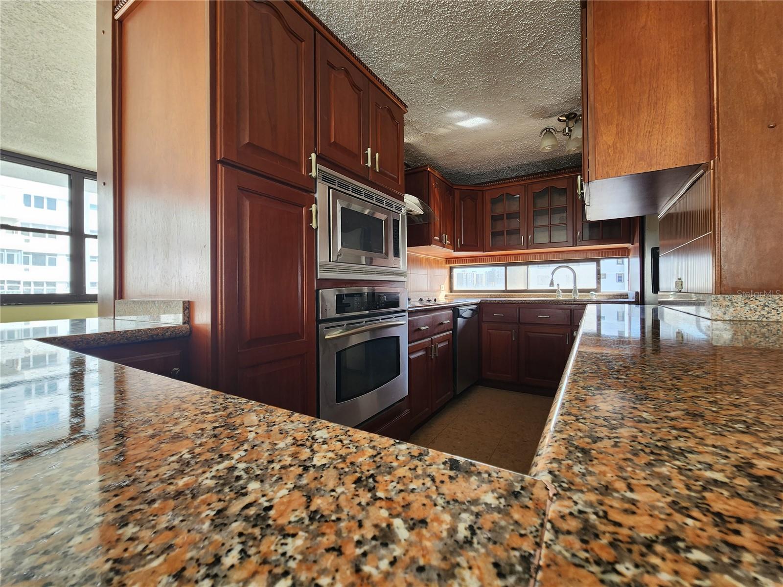 CONDADO SUITES - Residential