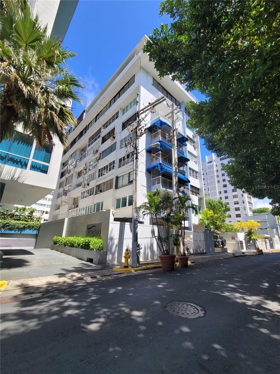 CONDADO SUITES - Residential