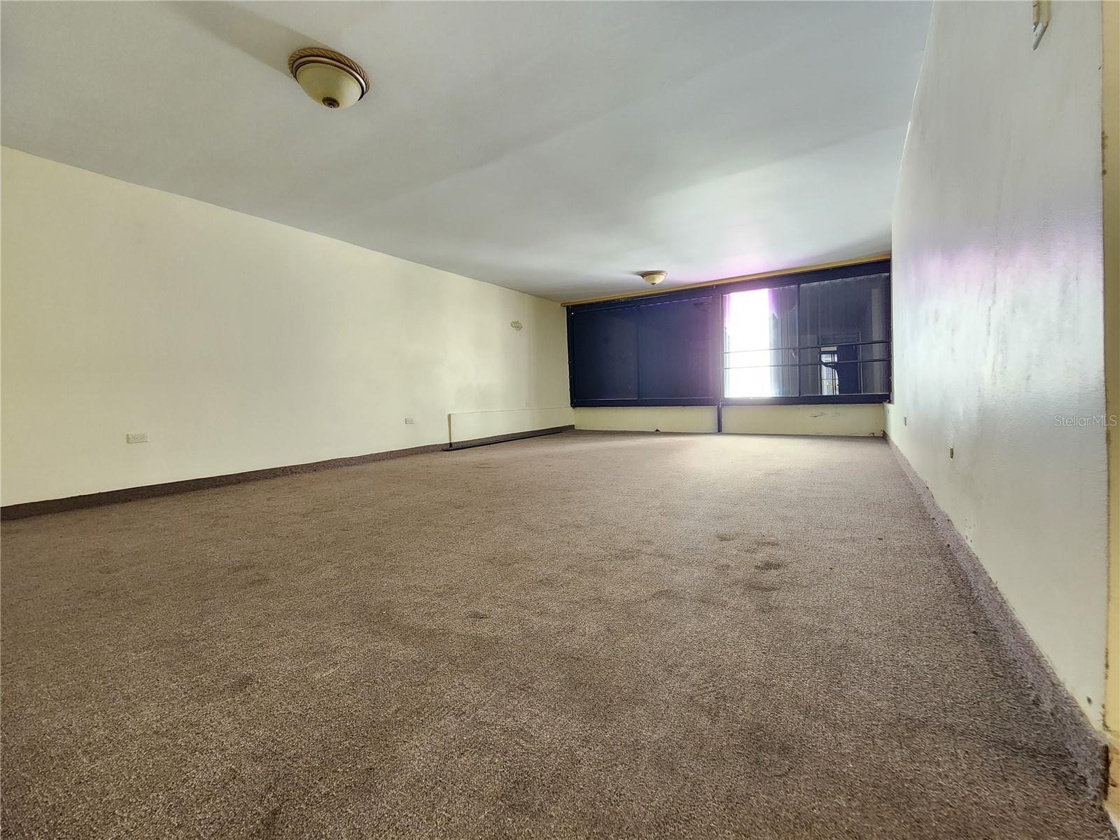 CONDADO SUITES - Residential