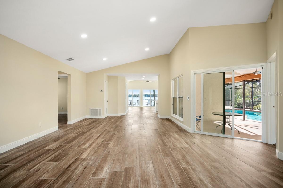 BEAR GULLY BAY - Residential Lease