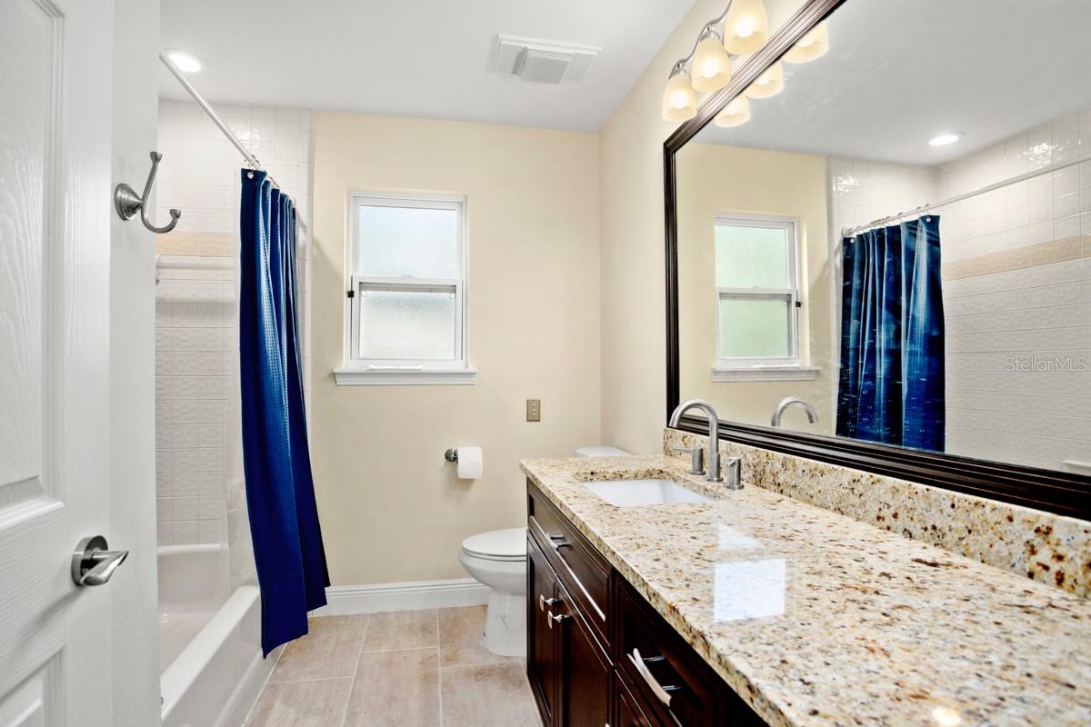 BEAR GULLY BAY - Residential Lease