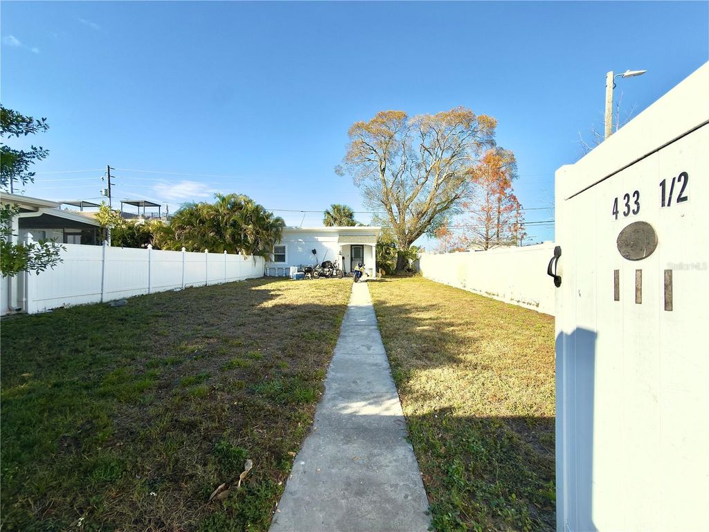 Photo of 433 86th Avenue N, St Petersburg, FL 33702 (MLS # L4959160)