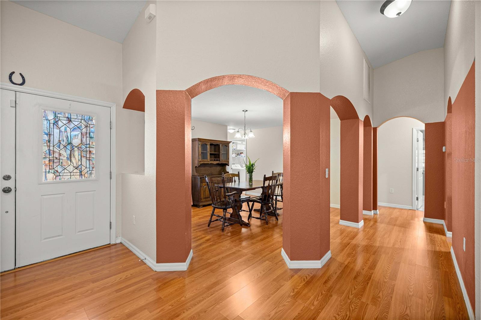 SILVER SPGS SHORES UN 08 - Residential