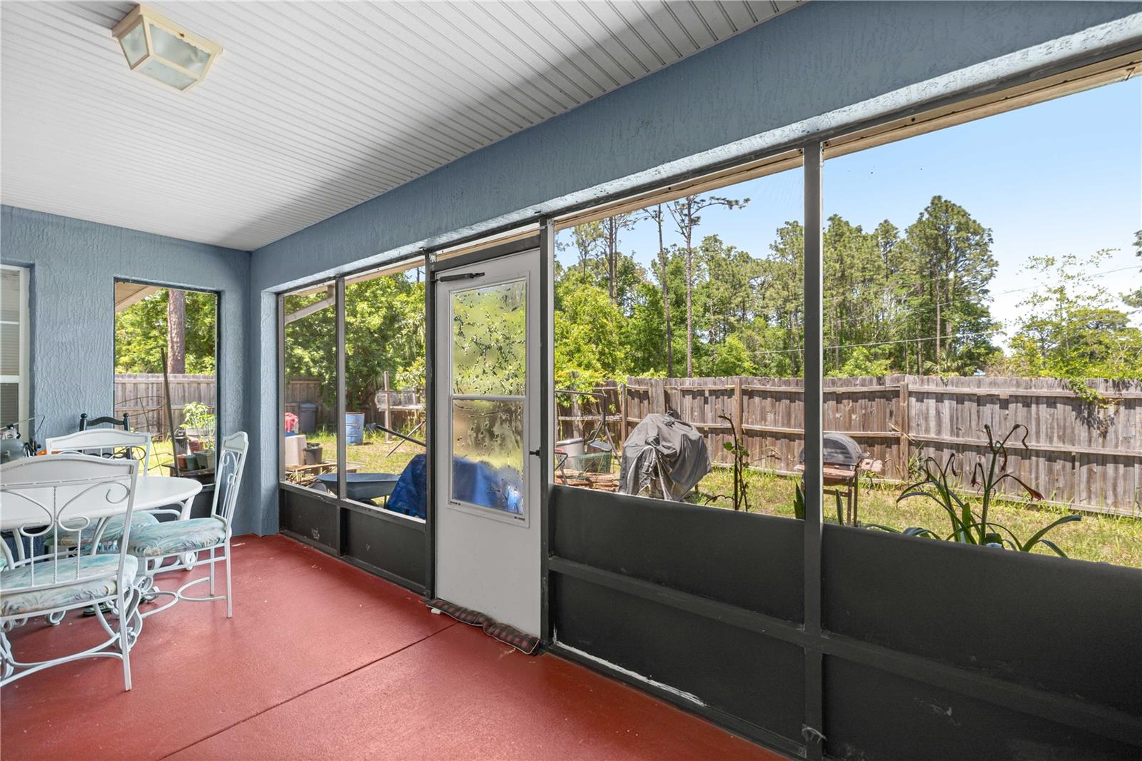 SILVER SPGS SHORES UN 08 - Residential