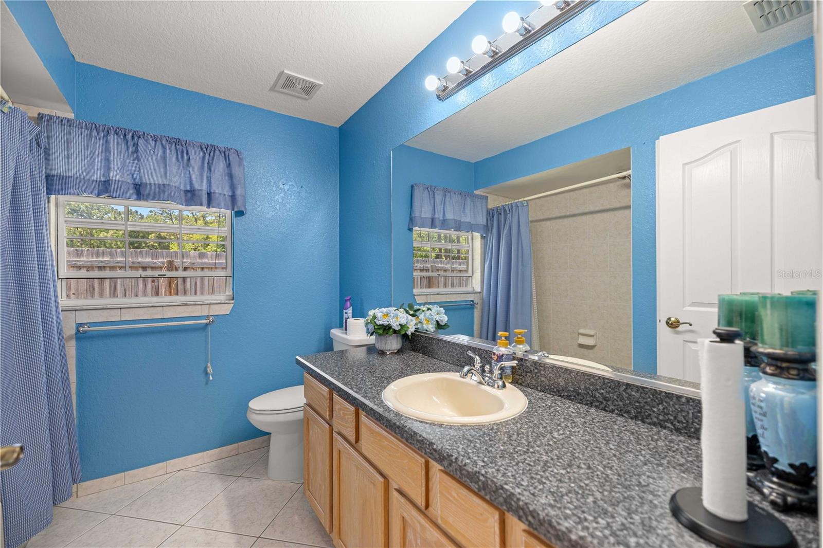 SILVER SPGS SHORES UN 08 - Residential