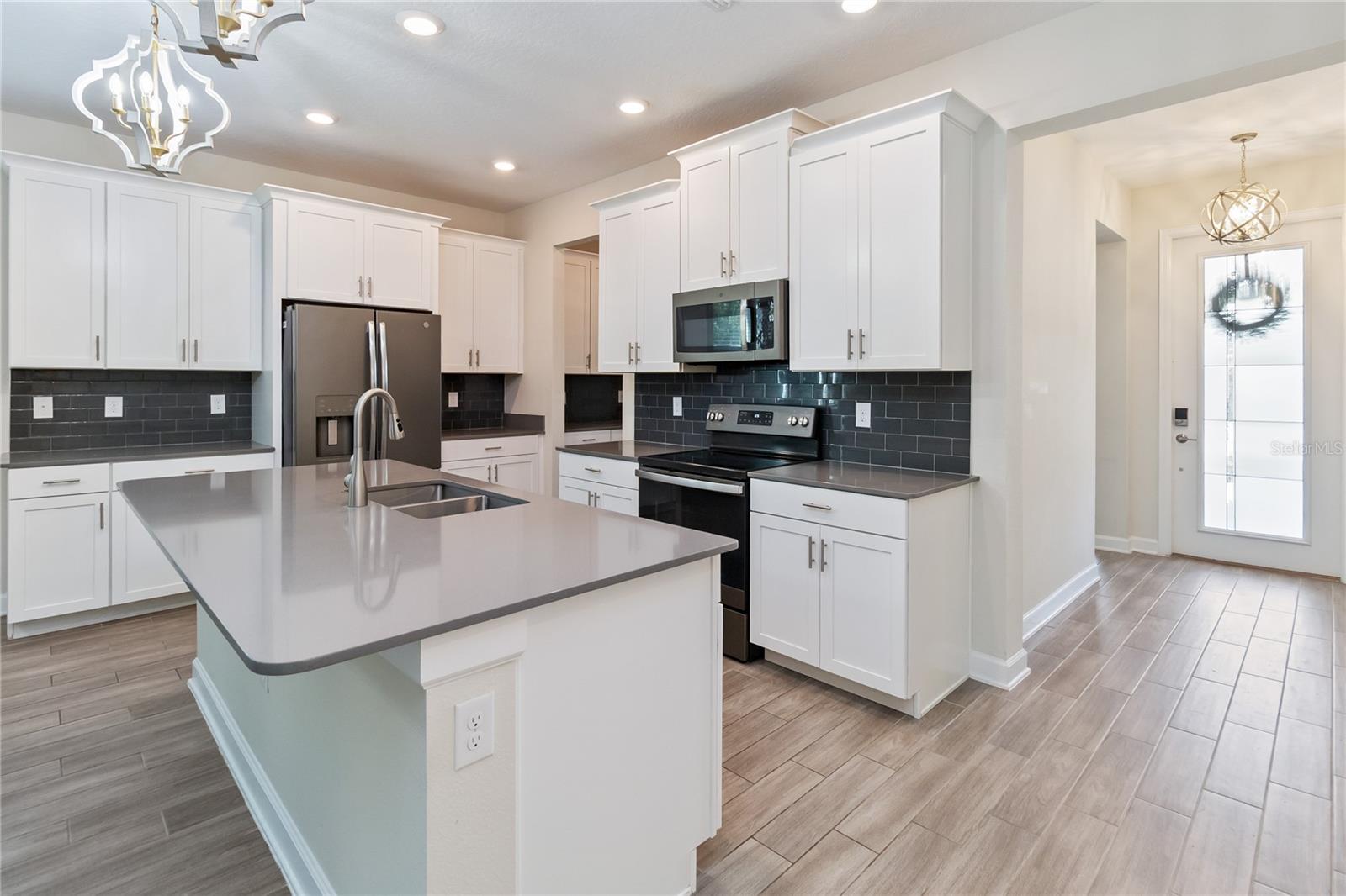 STOREY PARK - Residential Lease