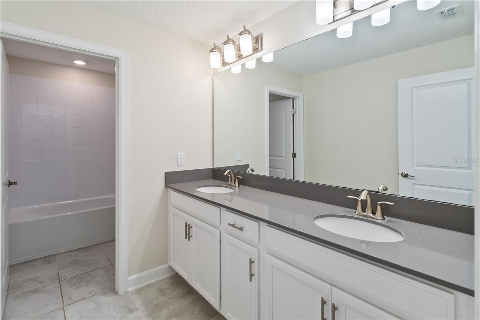 STOREY PARK - Residential Lease