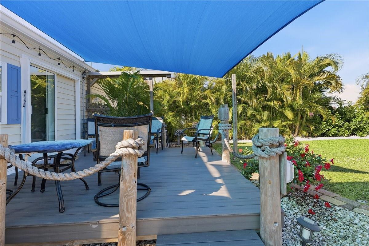 HOLIDAY TRAVEL PARK ENGLEWOOD - Residential