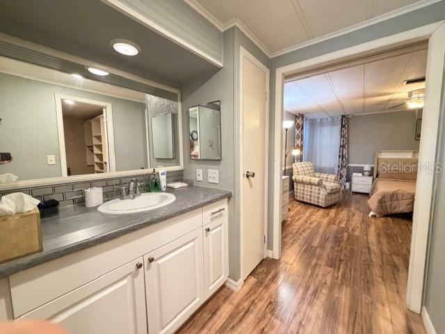 LADY LAKE ORANGE BLOSSOM GARDENS UNIT 06 - Residential Lease