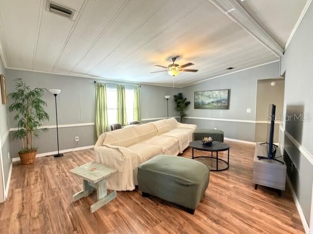 LADY LAKE ORANGE BLOSSOM GARDENS UNIT 06 - Residential Lease