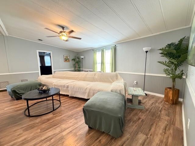 LADY LAKE ORANGE BLOSSOM GARDENS UNIT 06 - Residential Lease