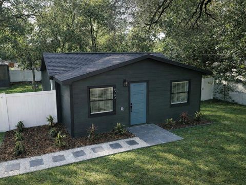 Photo of 6704 N 11th Street, Tampa, FL 33604 (MLS # TB8472985)