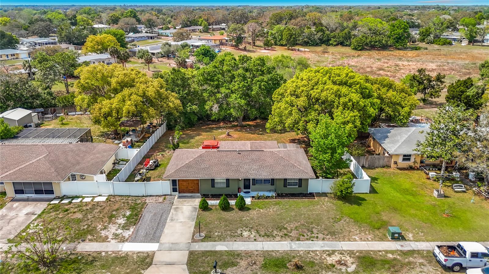 SPRING HILL - Residential