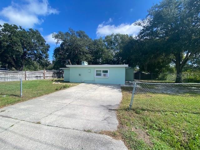 PALM HEIGHTS RESUB - Residential Lease