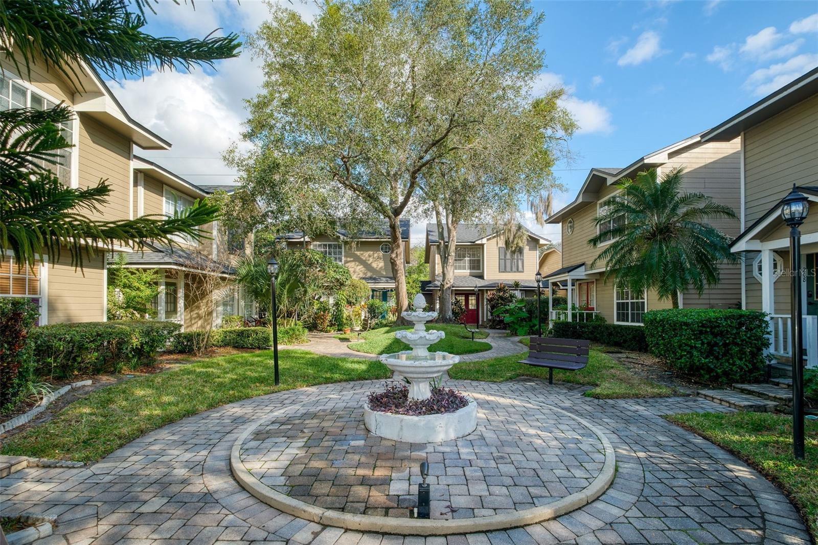 LAKEVIEW VILLAGE CONDO 10 - Residential