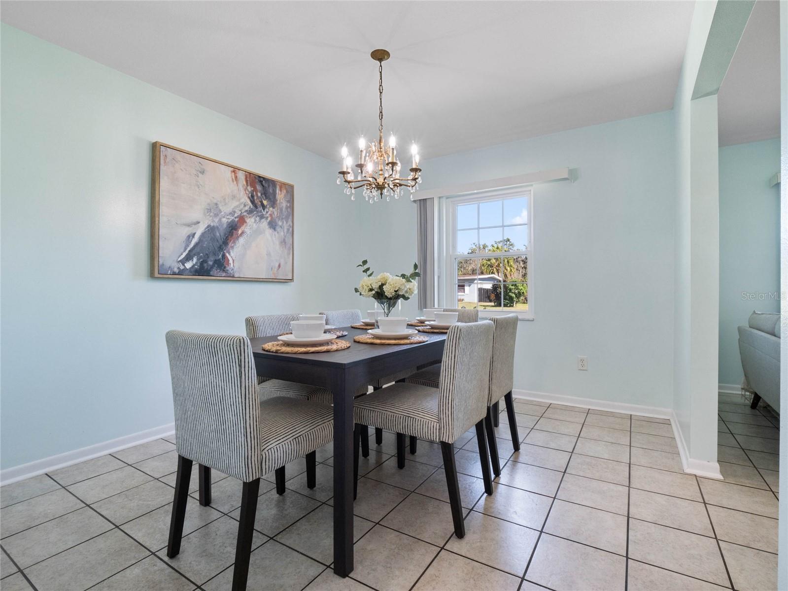 ROBERTA PLACE - Residential