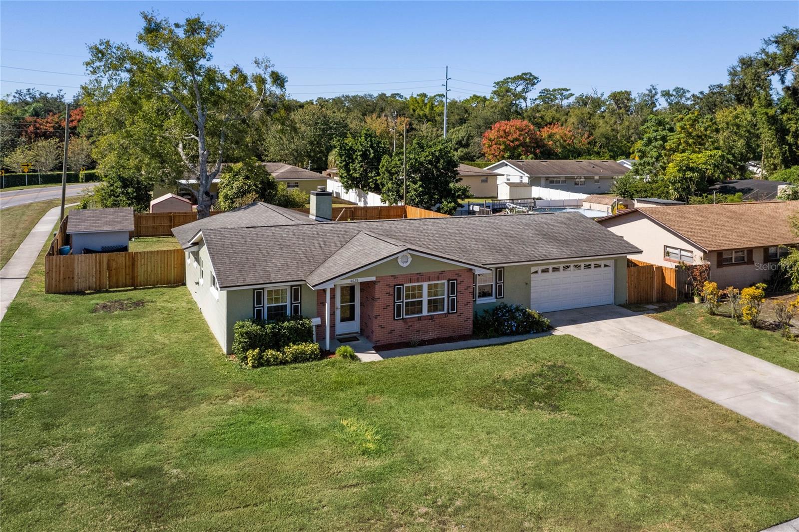 ROBERTA PLACE - Residential