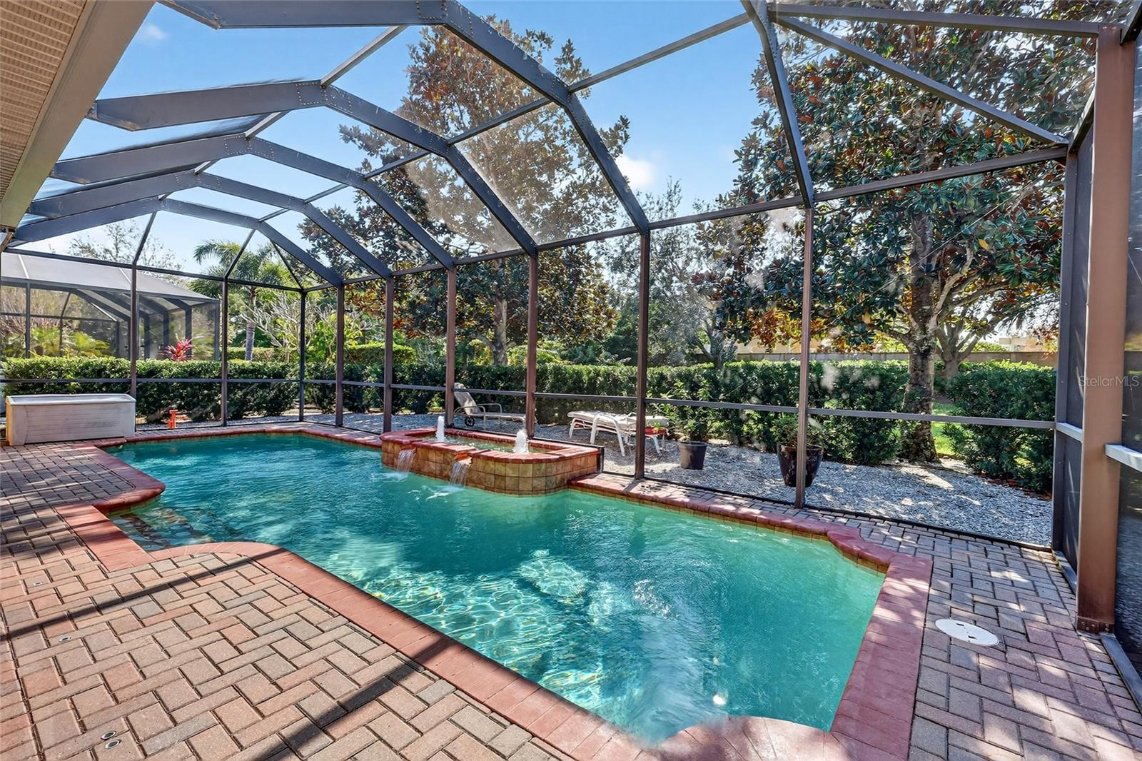 RESIDENCES AT UNIVERSITY GROVES - Residential