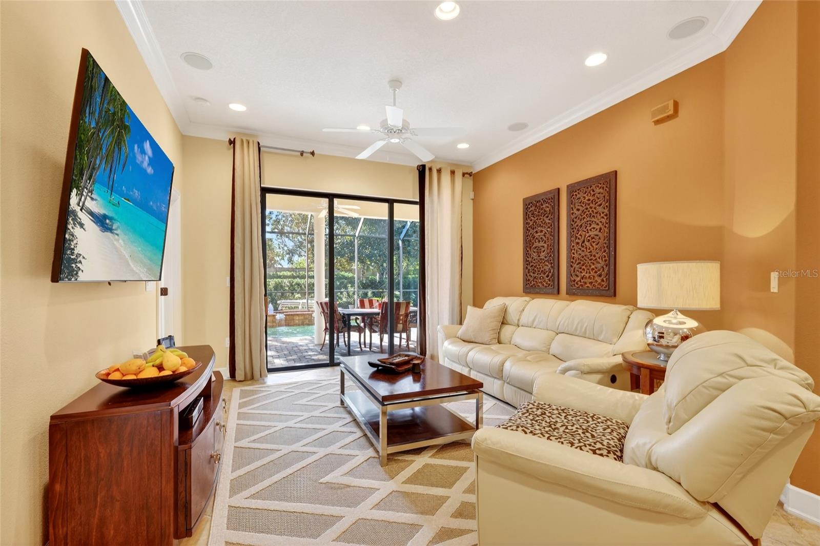 RESIDENCES AT UNIVERSITY GROVES - Residential