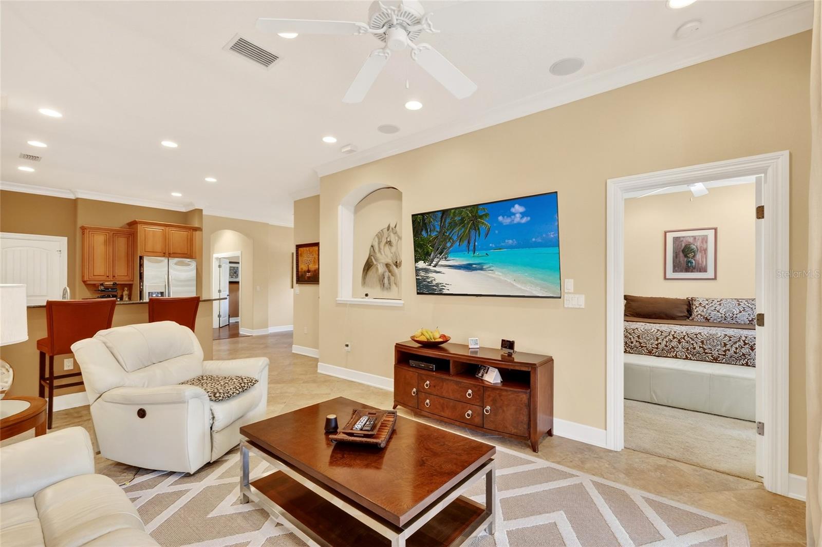 RESIDENCES AT UNIVERSITY GROVES - Residential