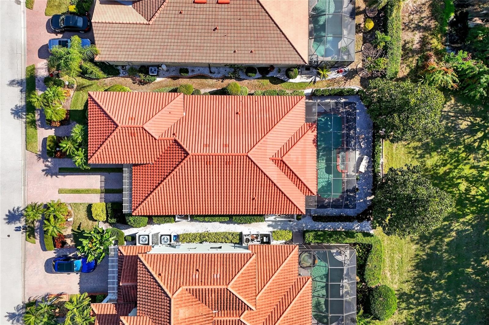 RESIDENCES AT UNIVERSITY GROVES - Residential