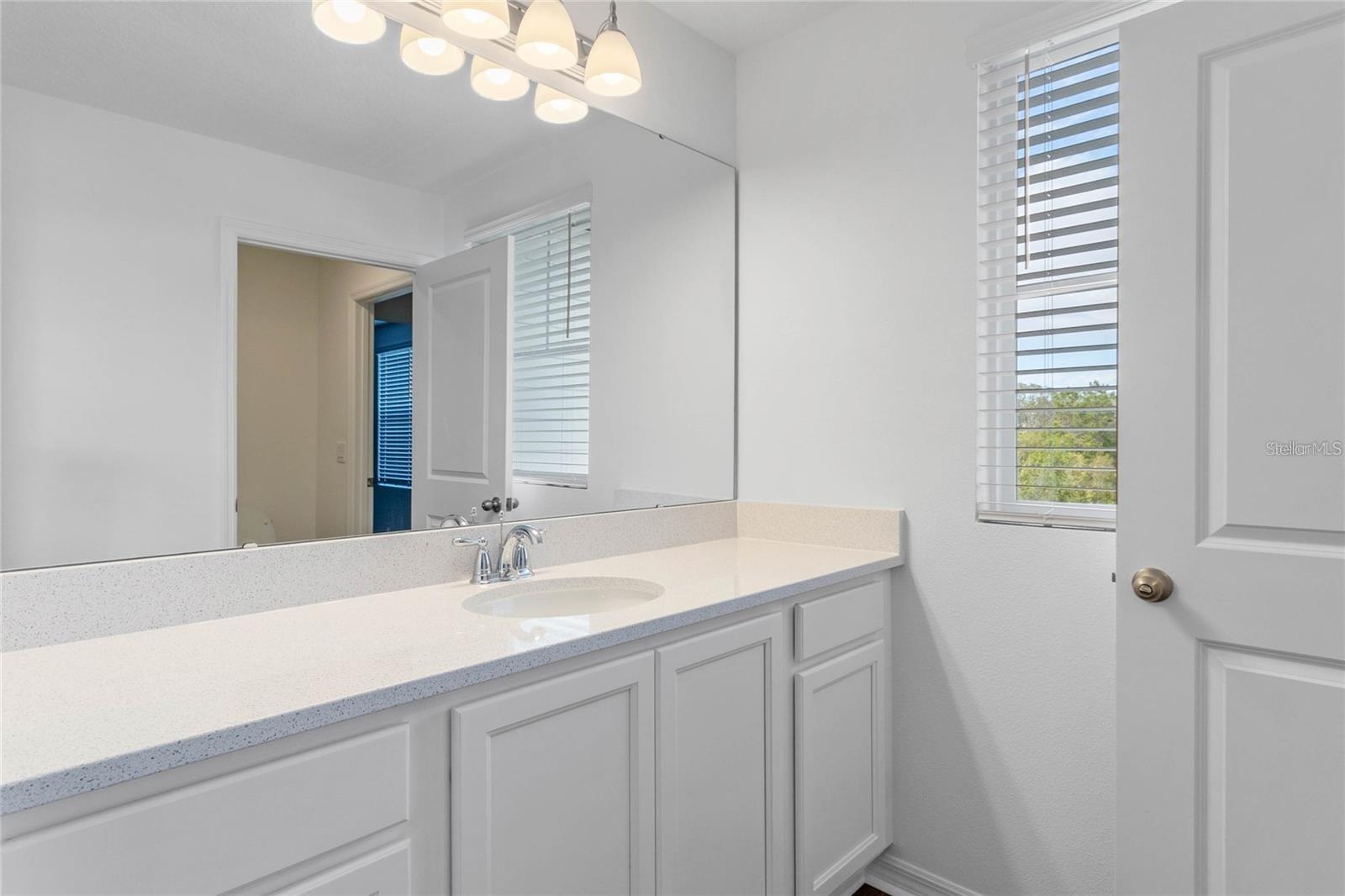 FESTIVAL PH 2 - Residential Lease