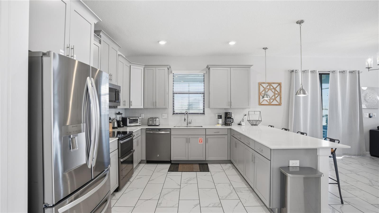 STOREY LAKE PH 3 - Residential