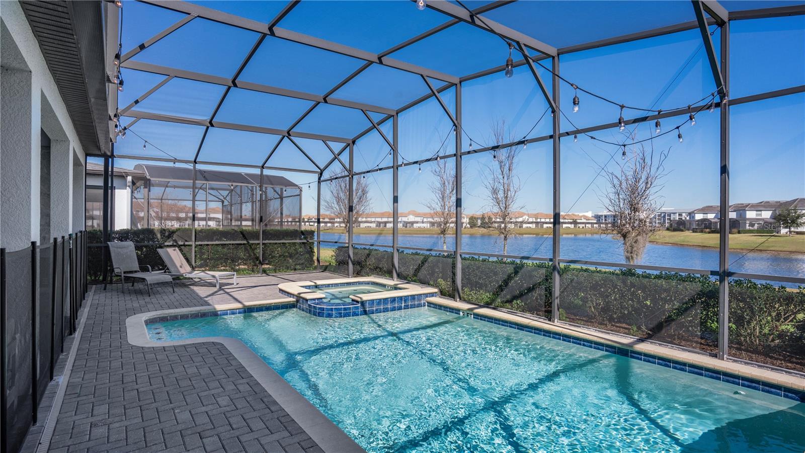 STOREY LAKE PH 3 - Residential