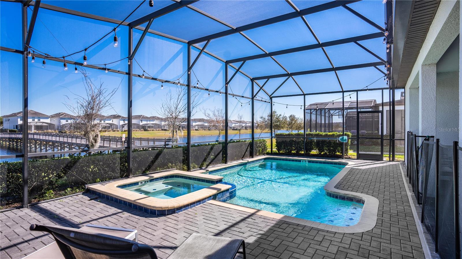 STOREY LAKE PH 3 - Residential