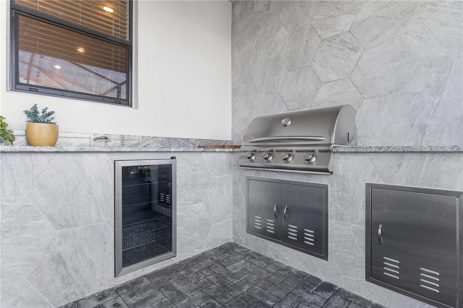 STOREY LAKE PH 3 - Residential