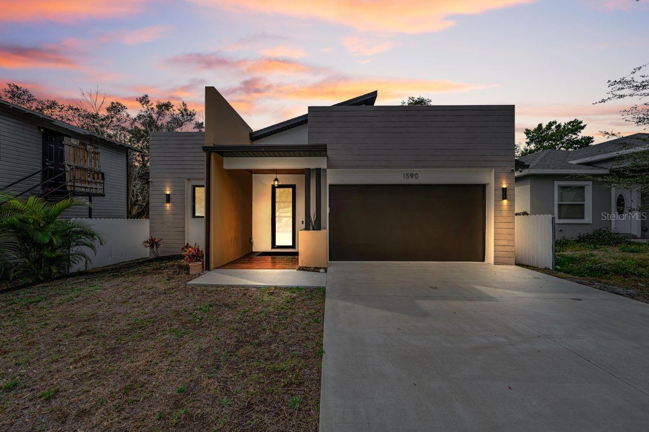 1590 S WASHINGTON AVENUE